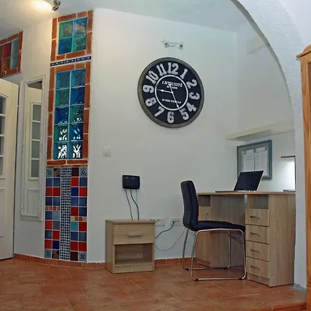 Art House Is A Cozy House With A Private Pool Βίλα *
