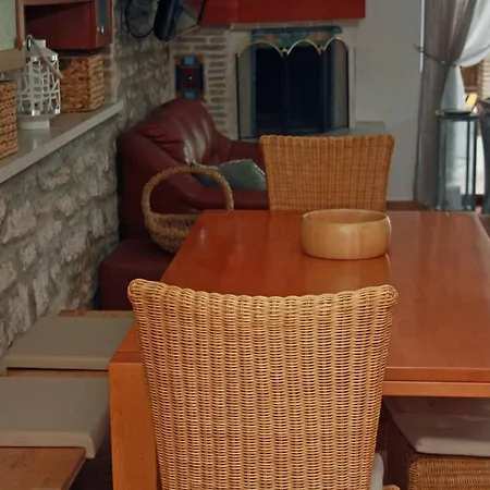 Art House Is A Cozy House With A Private Pool * Rovinjsko Selo