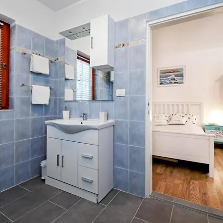 Art House Is A Cozy House With A Private Pool Βίλα *
