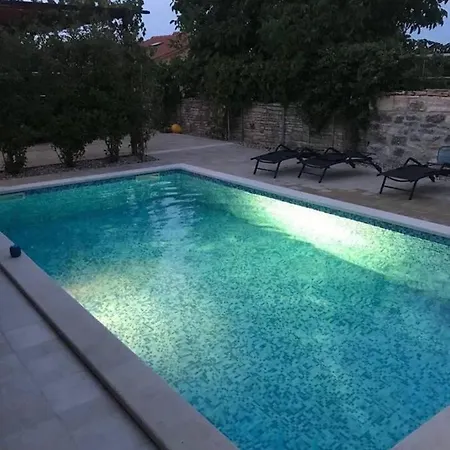 Art House Is A Cozy House With A Private Pool Βίλα